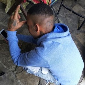 Meet your Posher, Ysl